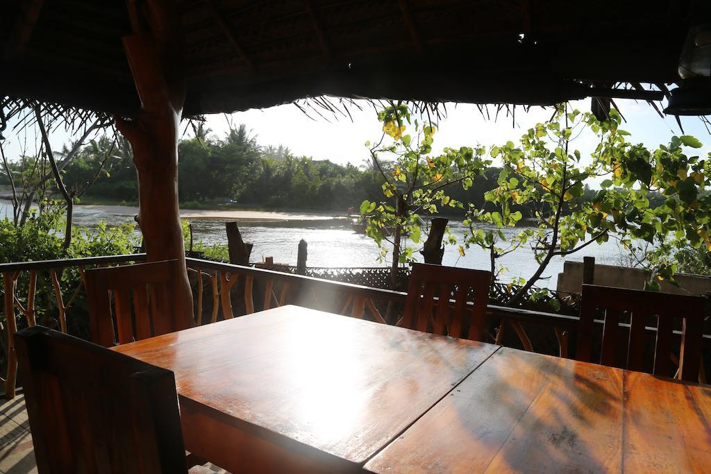 Lonely Beach Resort Tangalle Bagian luar foto